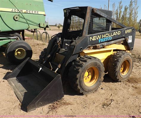 1999 New Holland LX985 Skid Steer for Sale 